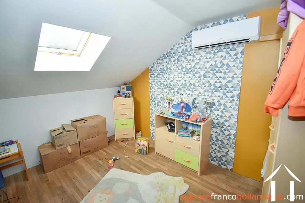 Woonhuis te koop , Li965 Afbeelding - 32