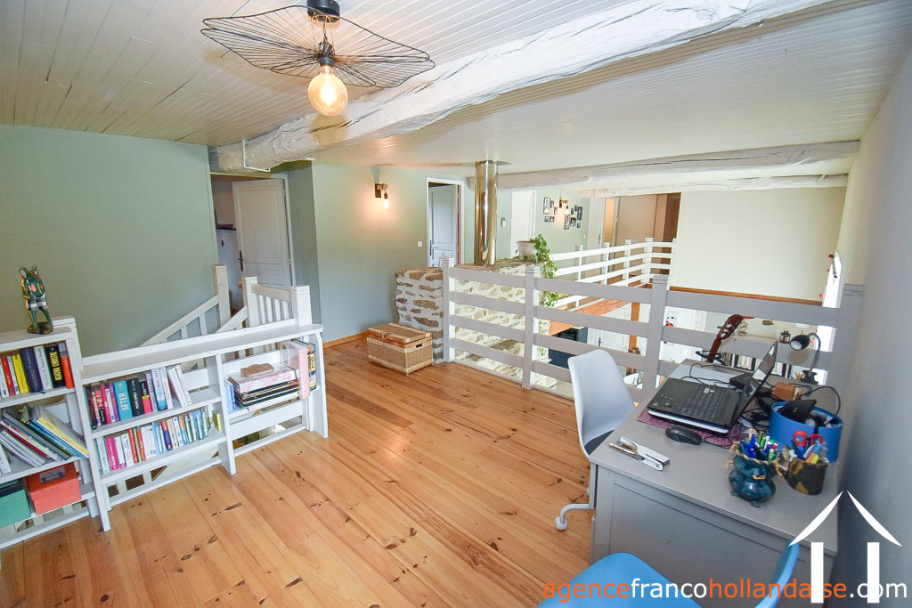 Woonhuis te koop chateauneuf la foret, limousin, Li990 Afbeelding - 22