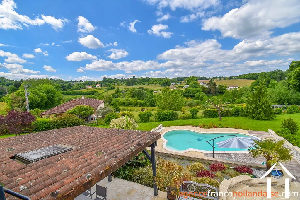 Woonhuis te koop chateauneuf la foret, limousin, Li990 Afbeelding - 33