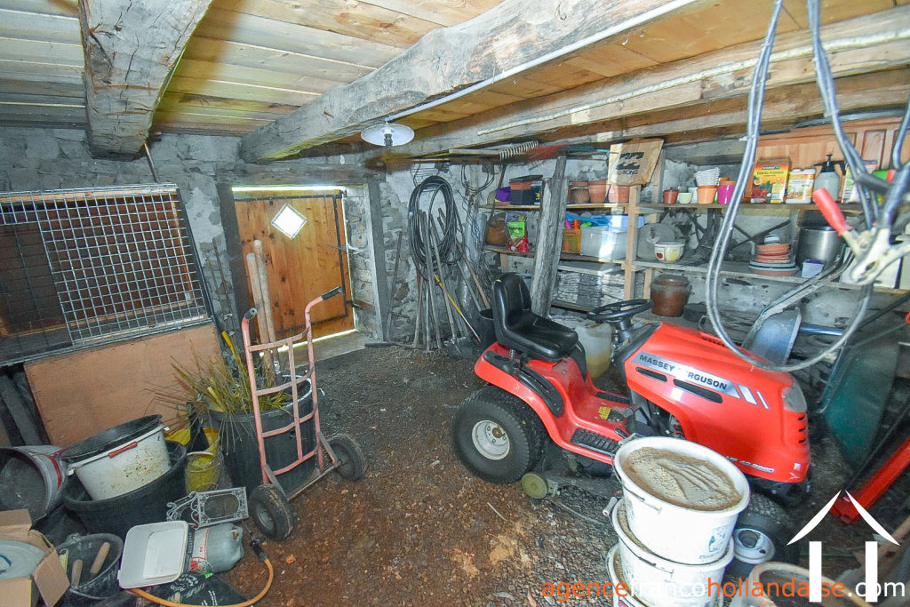 Woonhuis te koop chateauneuf la foret, limousin, Li990 Afbeelding - 41