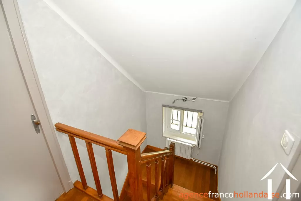 Woonhuis te koop , Li995 Afbeelding - 12