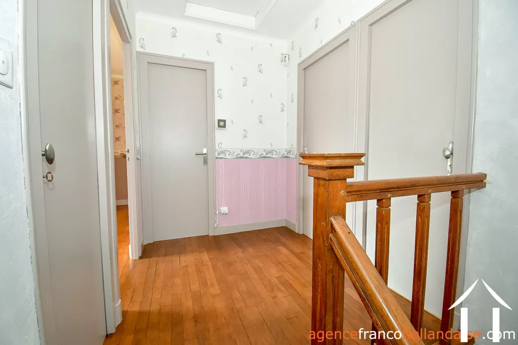 Woonhuis te koop , Li995 Afbeelding - 13