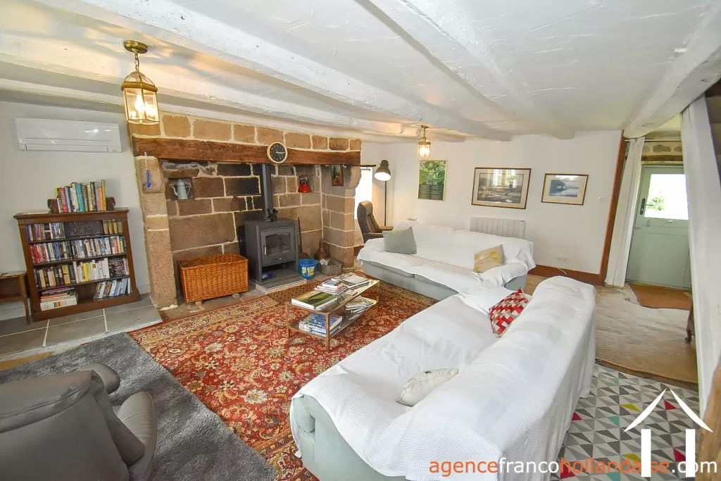 Woonhuis te koop rempnat, limousin, Li996 Afbeelding - 2