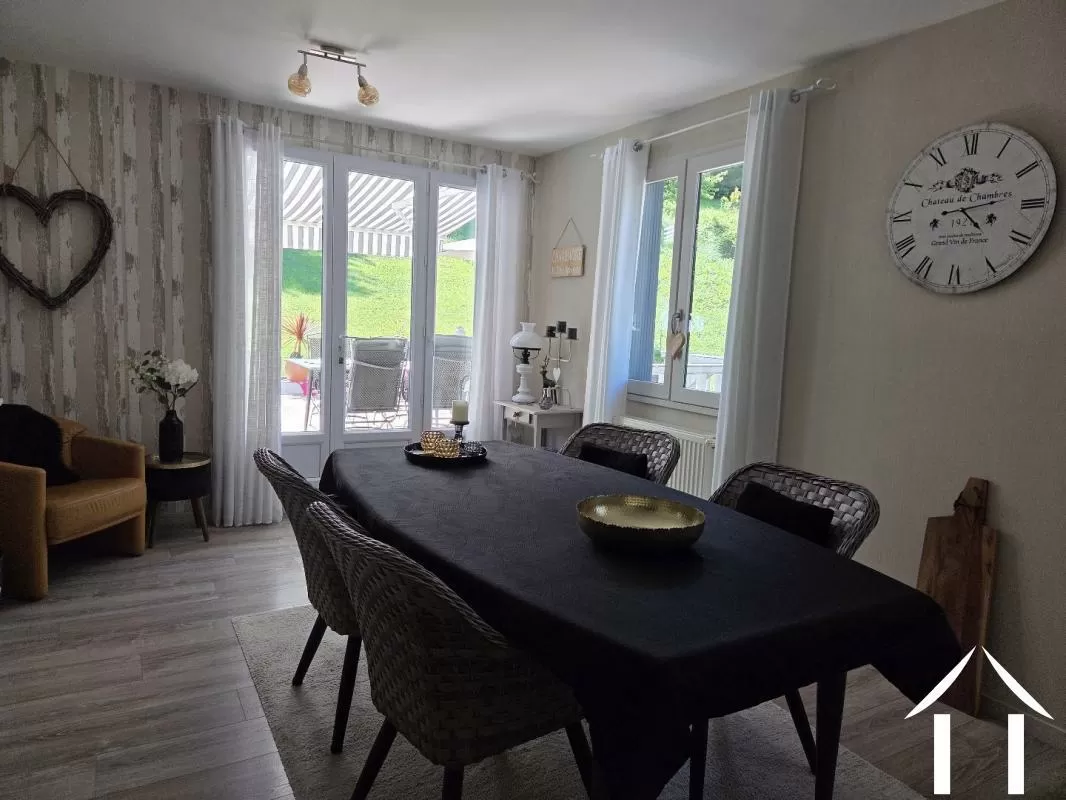 Dorpshuis te koop creuzier le vieux, auvergne, AP030071119 Afbeelding - 5