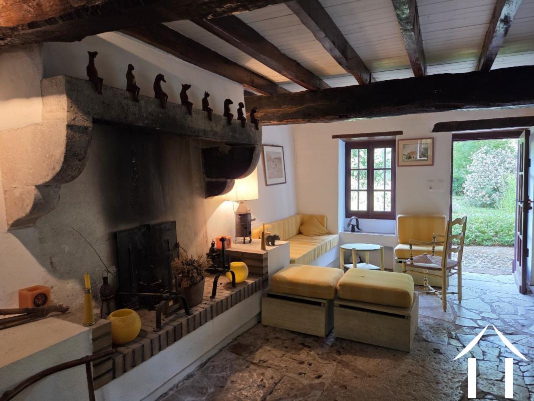 Molen te koop monteignet sur l andelot, auvergne, AP030071121 Afbeelding - 3