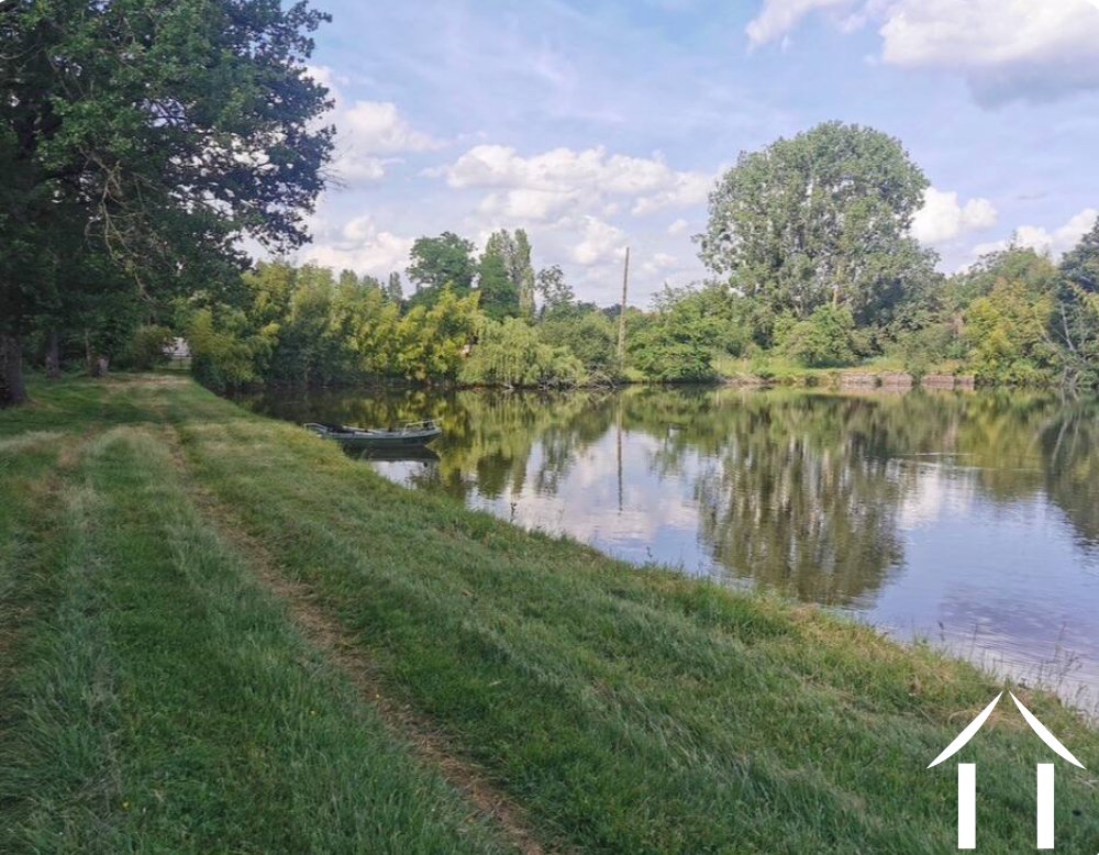 Woonhuis te koop lurcy levis, auvergne, AP030071139 Afbeelding - 10