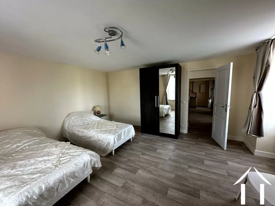 Appartement te koop le mayet de montagne, auvergne, AP030071146 Afbeelding - 3