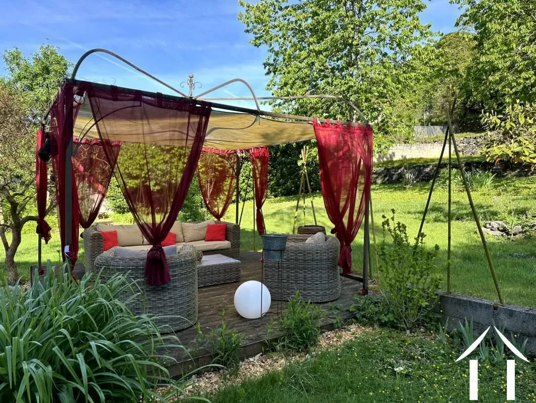Woonhuis te koop ferrieres sur sichon, auvergne, AP030071162 Afbeelding - 10