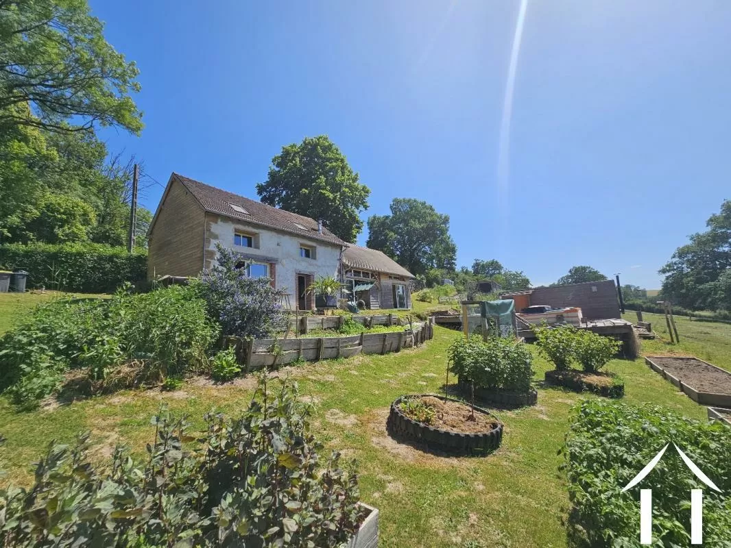 Bezit 1 hectare ++ te koop cerilly, auvergne, AP030071177 Afbeelding - 1