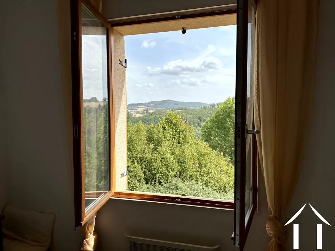 Woonhuis te koop chatel montagne, auvergne, AP030071190 Afbeelding - 7