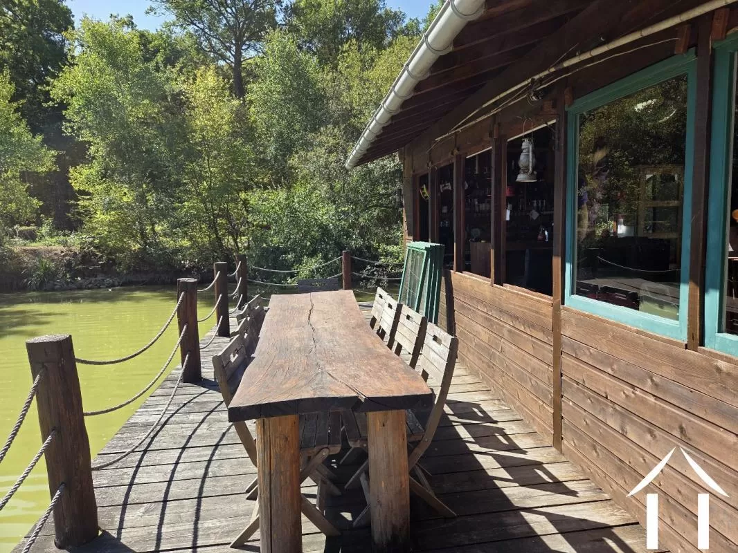 Woonhuis te koop vaumas, auvergne, AP030071194 Afbeelding - 12
