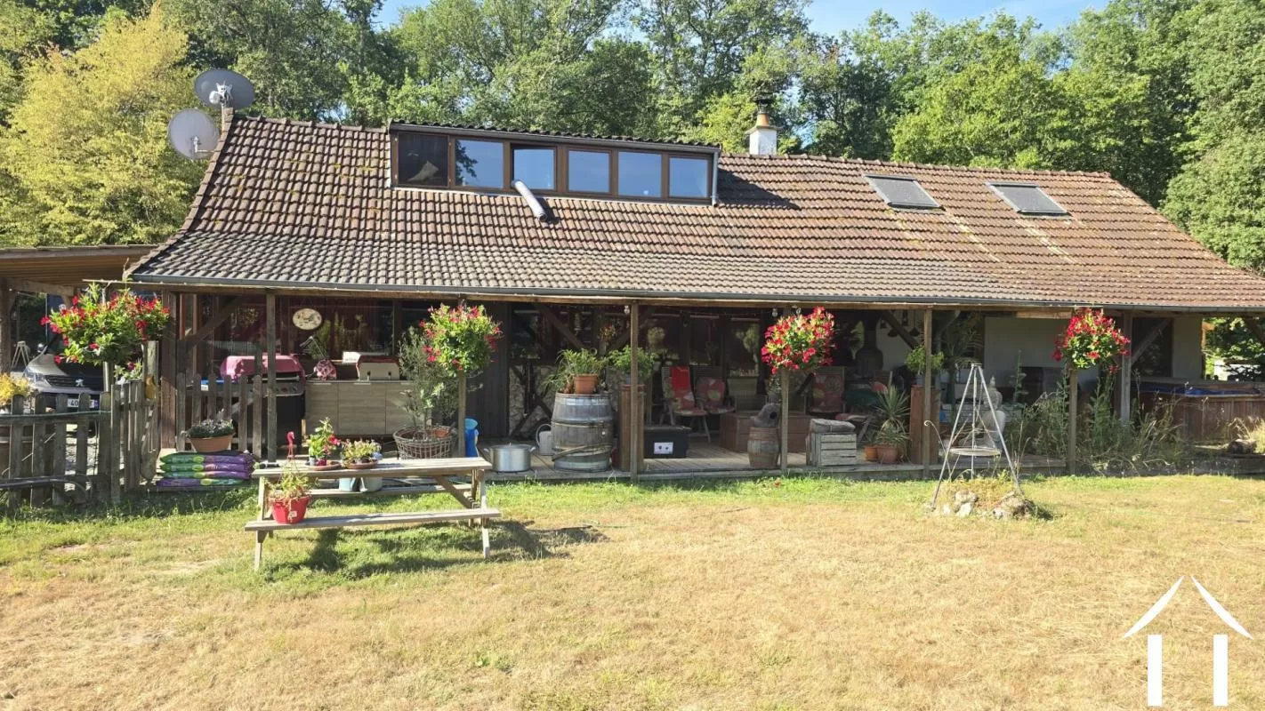 Woonhuis te koop vaumas, auvergne, AP030071194 Afbeelding - 13