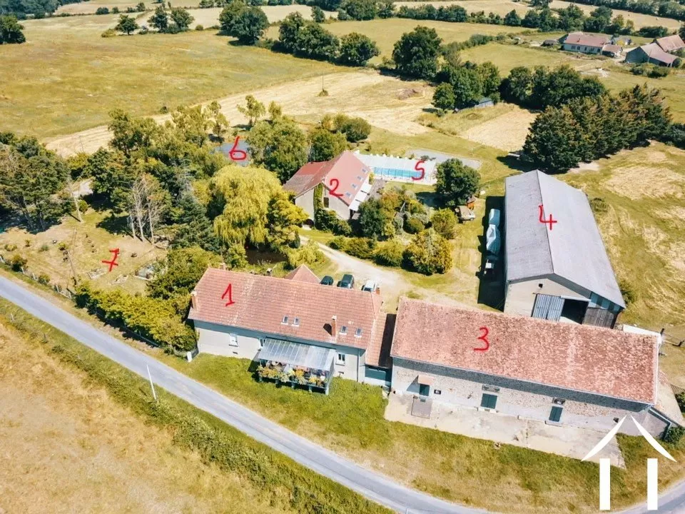 Bezit 1 hectare ++ te koop st hilaire, auvergne, AP030071195 Afbeelding - 11