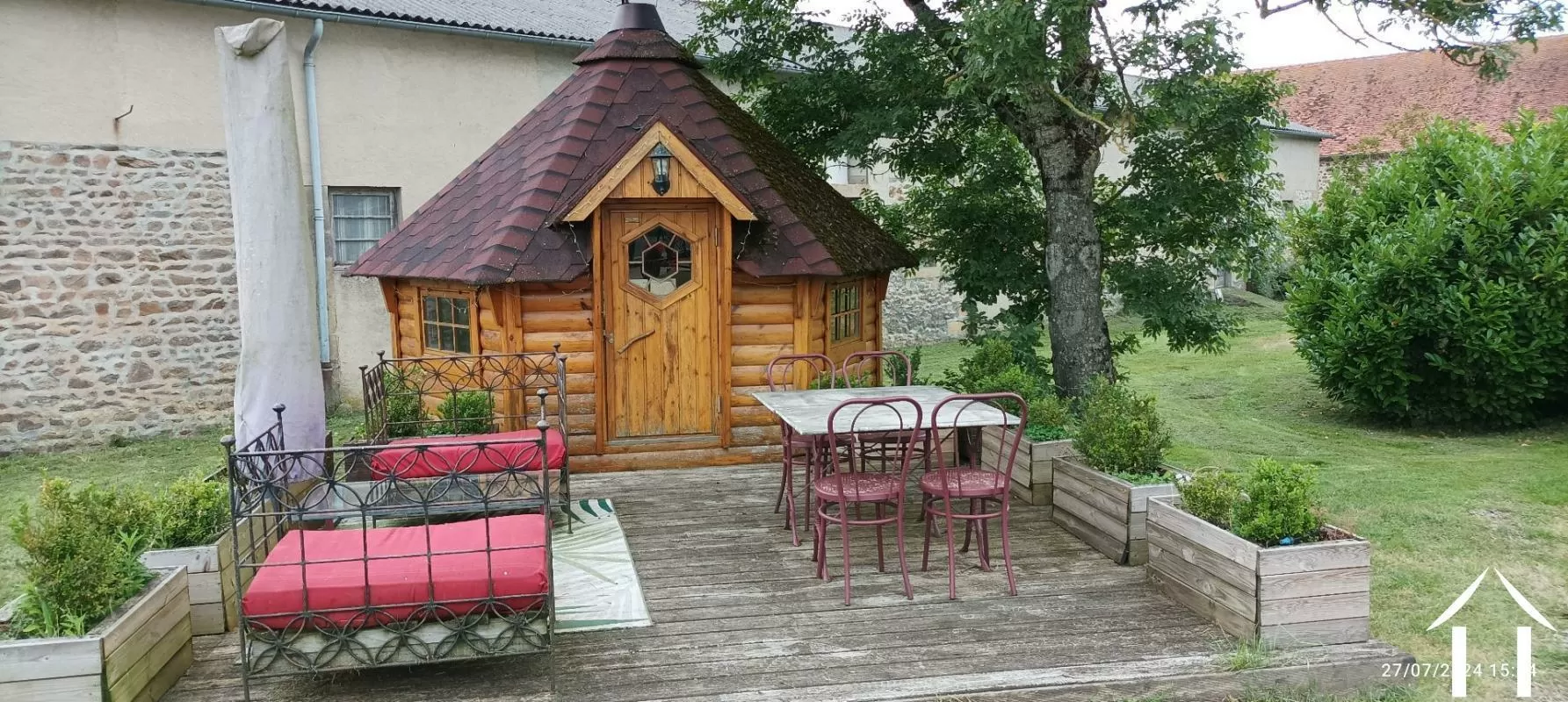 Bezit 1 hectare ++ te koop st hilaire, auvergne, AP030071195 Afbeelding - 12