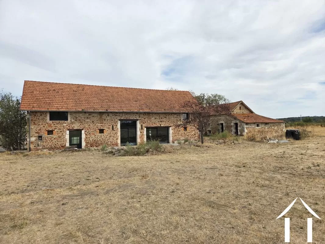 Bezit 1 hectare ++ te koop murat, auvergne, AP030071197 Afbeelding - 4