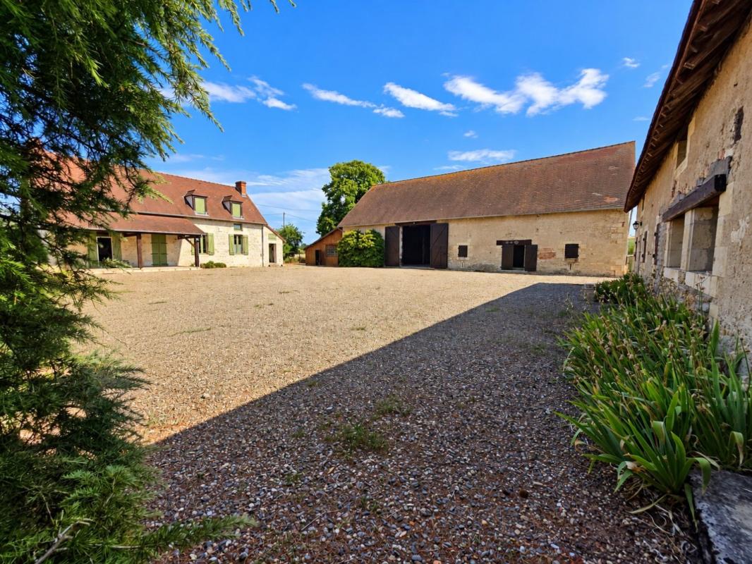 Bezit 1 hectare ++ te koop sanssat, auvergne, AP030071199 Afbeelding - 1