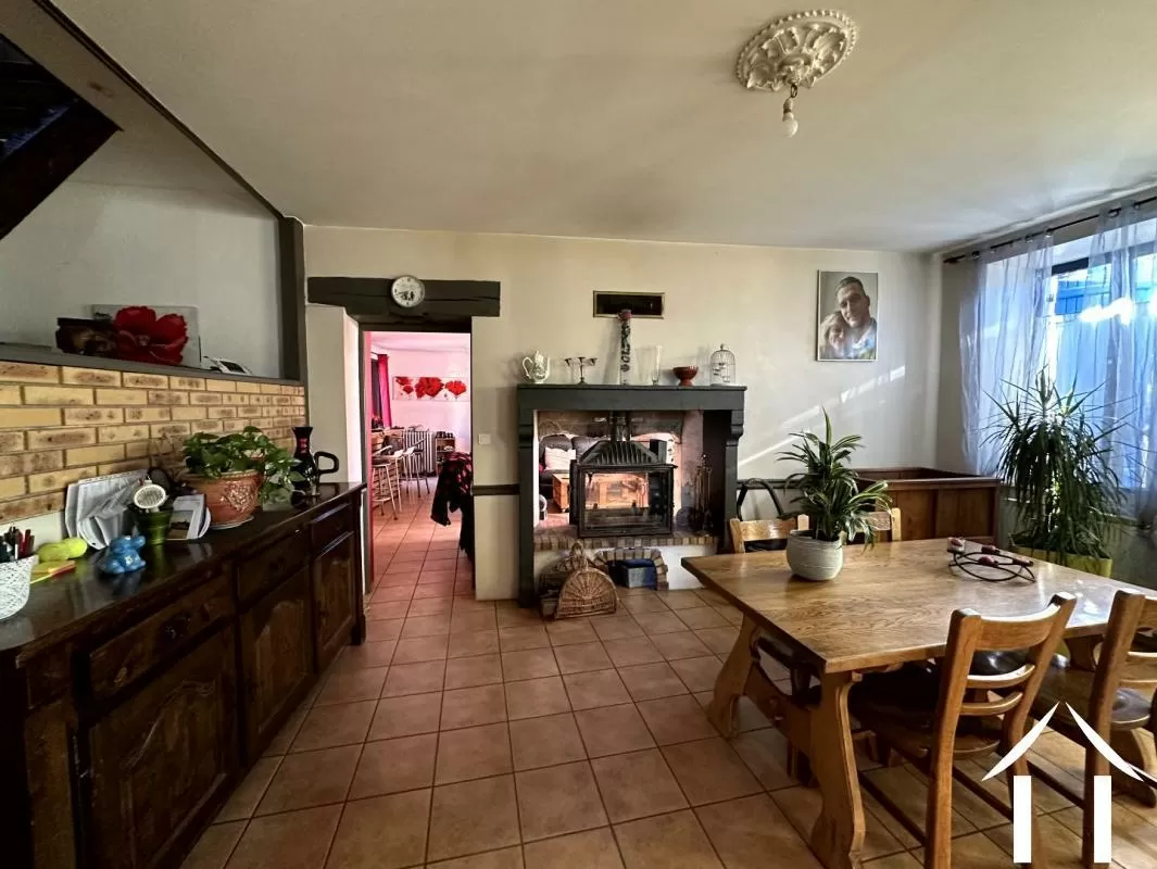 Woonhuis te koop louchy montfand, auvergne, AP030071201 Afbeelding - 3