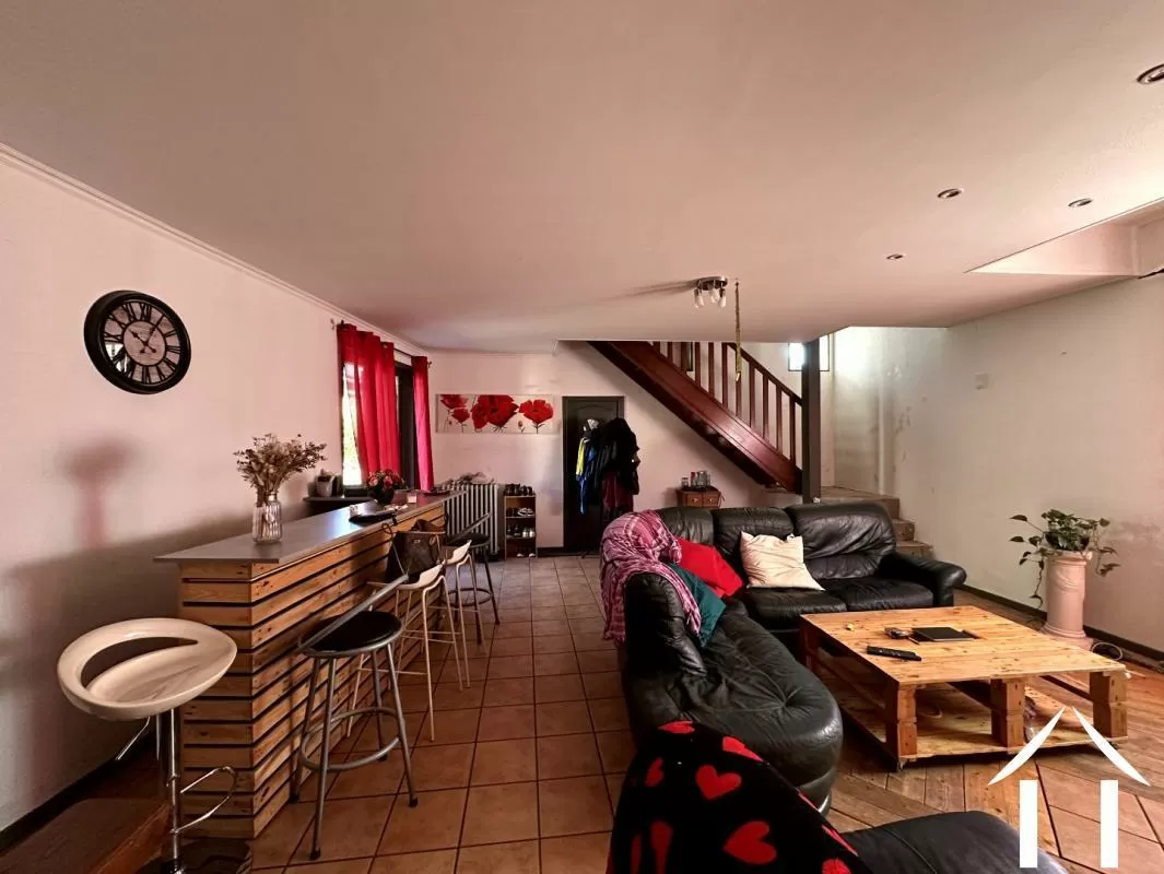 Woonhuis te koop louchy montfand, auvergne, AP030071201 Afbeelding - 5