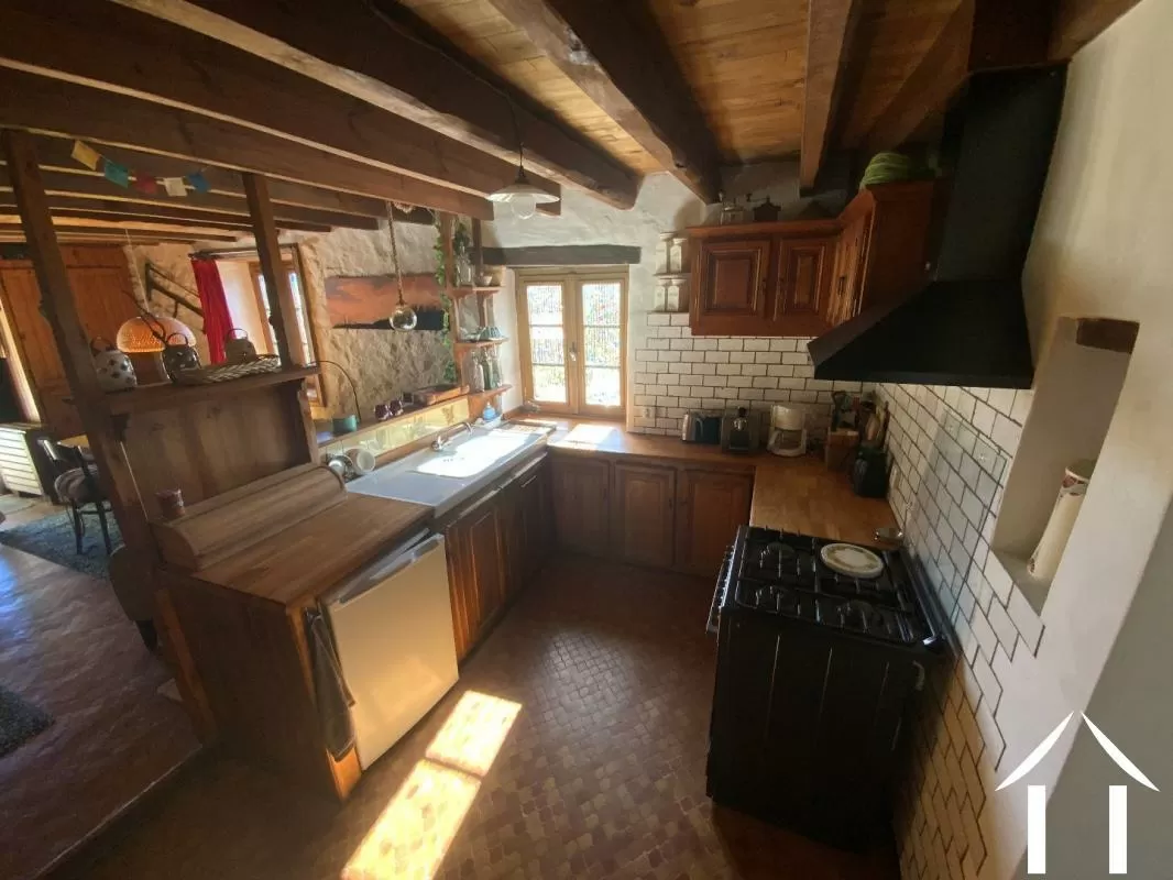 Authentiek stenen huis  te koop st genes la tourette, auvergne, AP030071206 Afbeelding - 6