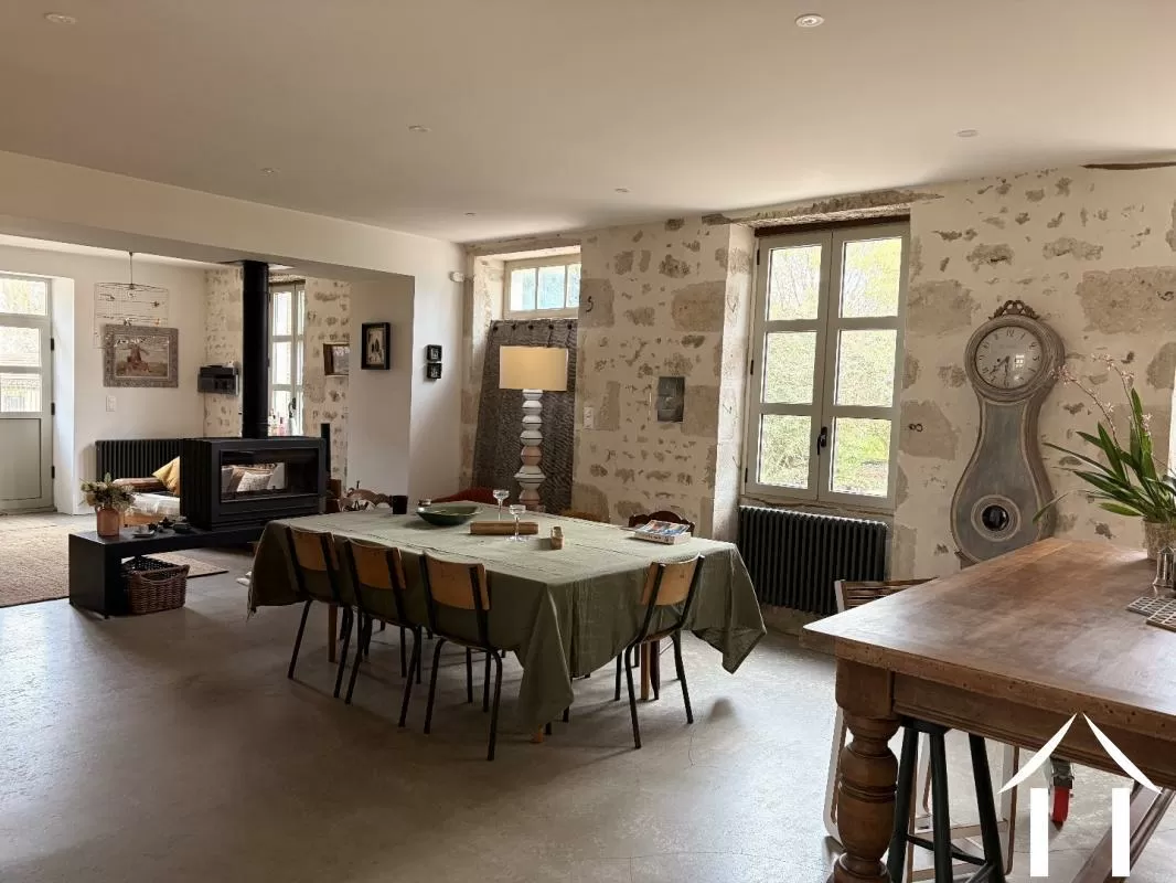 Maison de Maître te koop st germain de salles, auvergne, AP03007996 Afbeelding - 3