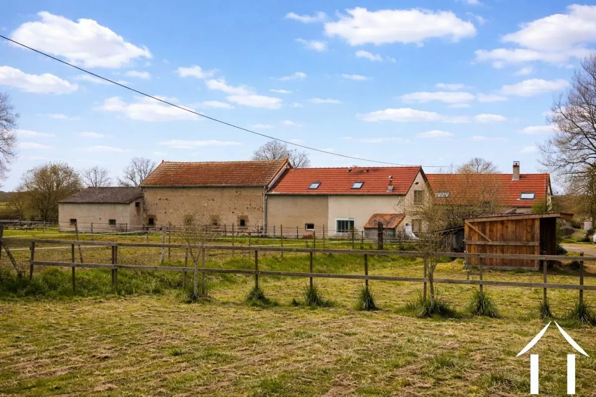 Paardenboerderij te koop sauvagny, auvergne, AP03007997 Afbeelding - 1
