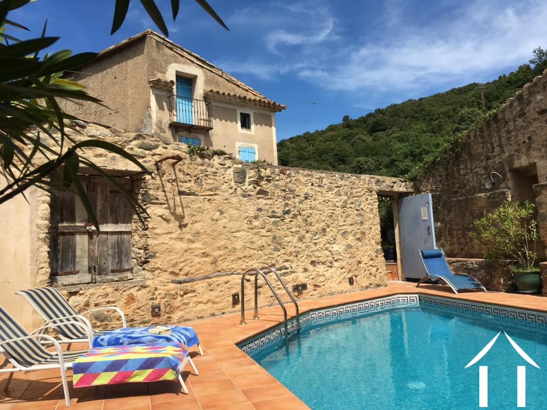 Authentiek stenen huis  te koop st nazaire de ladarez, languedoc-roussillon, EG09-6939 Afbeelding - 1