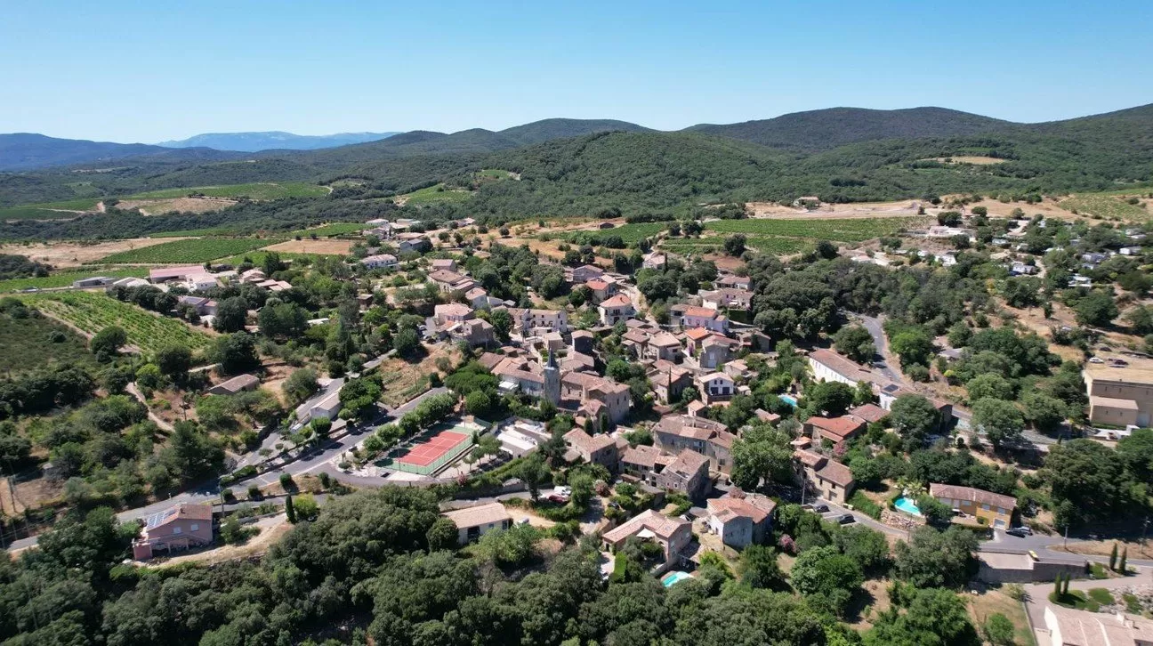 Authentiek stenen huis  te koop fos, zuid-frankrijk-pyreneeën, EG11-2508 Afbeelding - 1