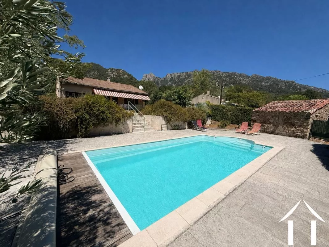 Woonhuis te koop mons, poitou-charentes, EG11-2559 Afbeelding - 1