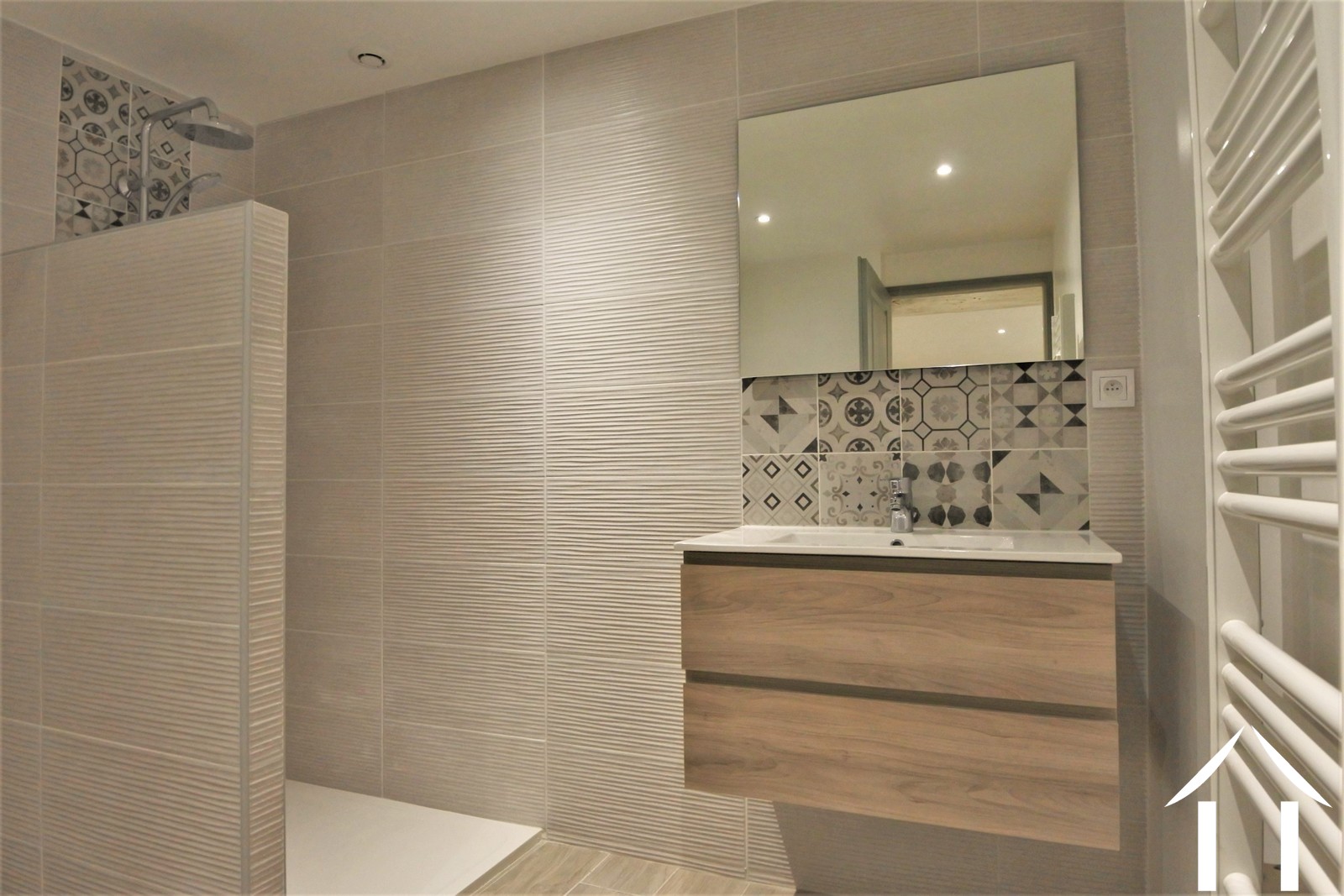 Dorpshuis te koop joncy, bourgogne, JP5135S Afbeelding - 9