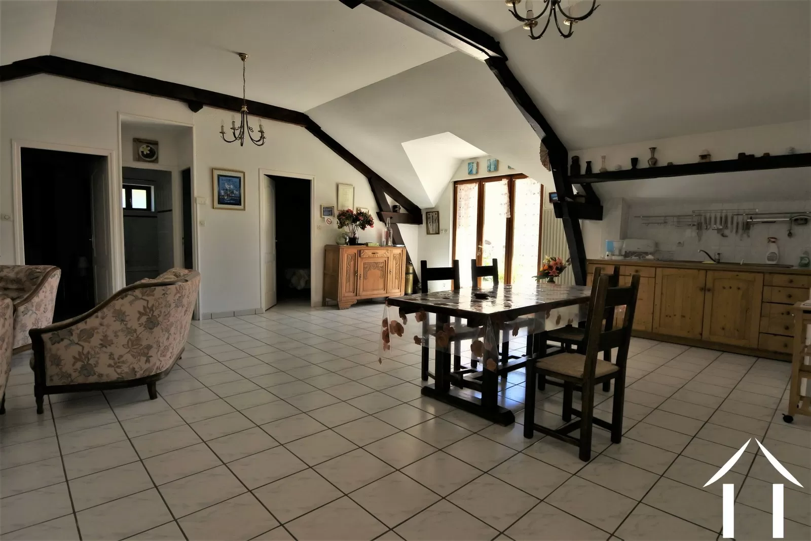 Gites complex te koop cluny, bourgogne, JP5150S Afbeelding - 32