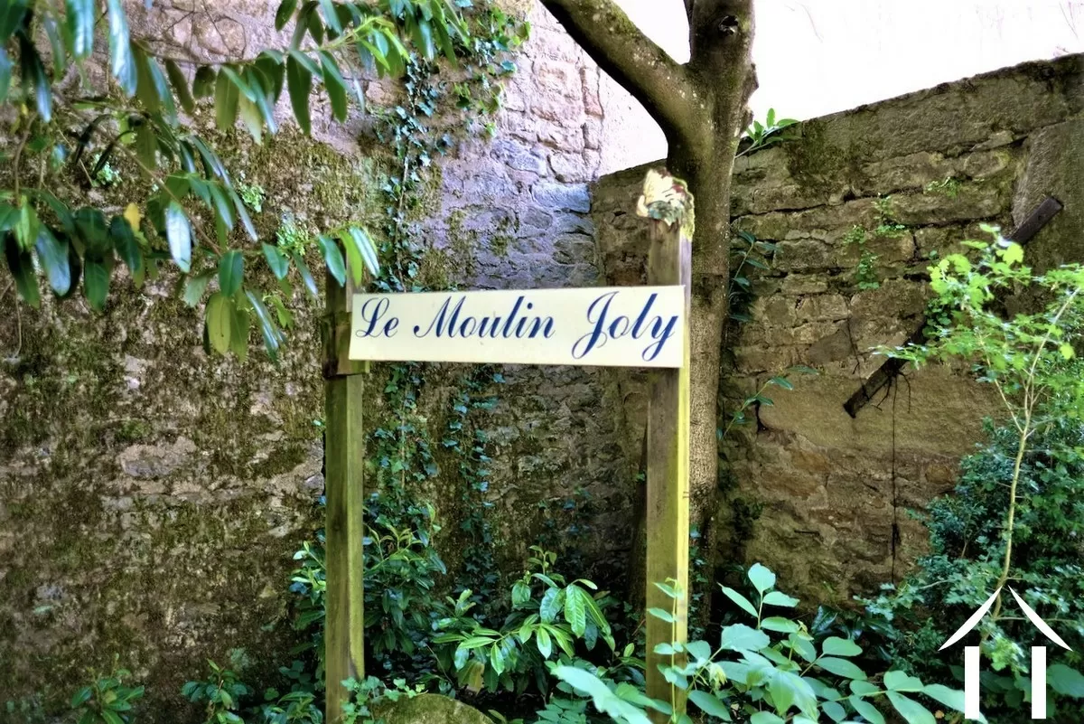 Le Moulin Joly