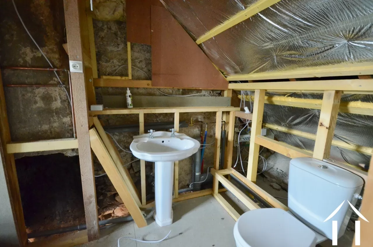 Dorpshuis te koop st gilles, bourgogne, BH5257V Afbeelding - 9