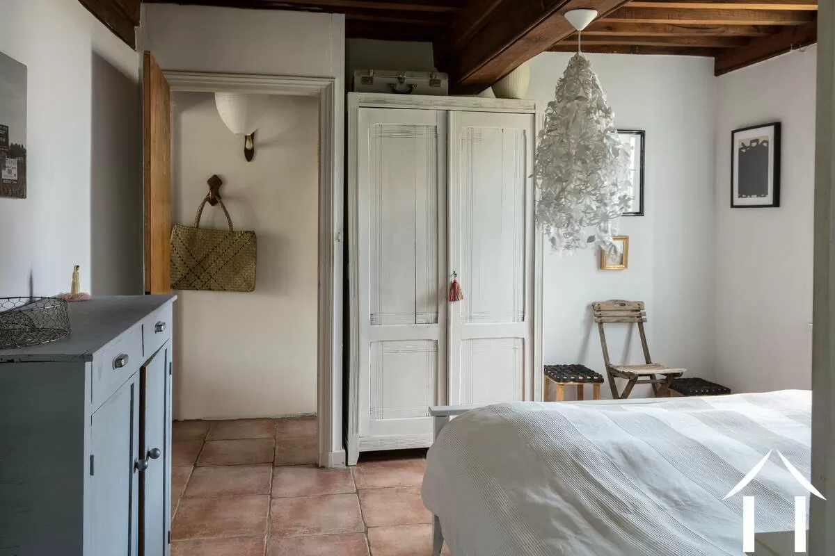 Authentiek stenen huis  te koop arleuf, bourgogne, CvH5323L Afbeelding - 13