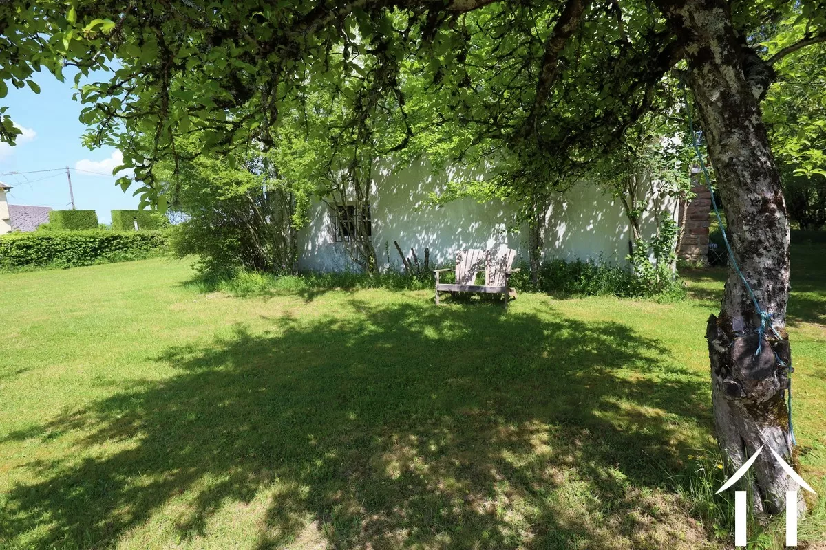 Authentiek stenen huis  te koop arleuf, bourgogne, CvH5323L Afbeelding - 25