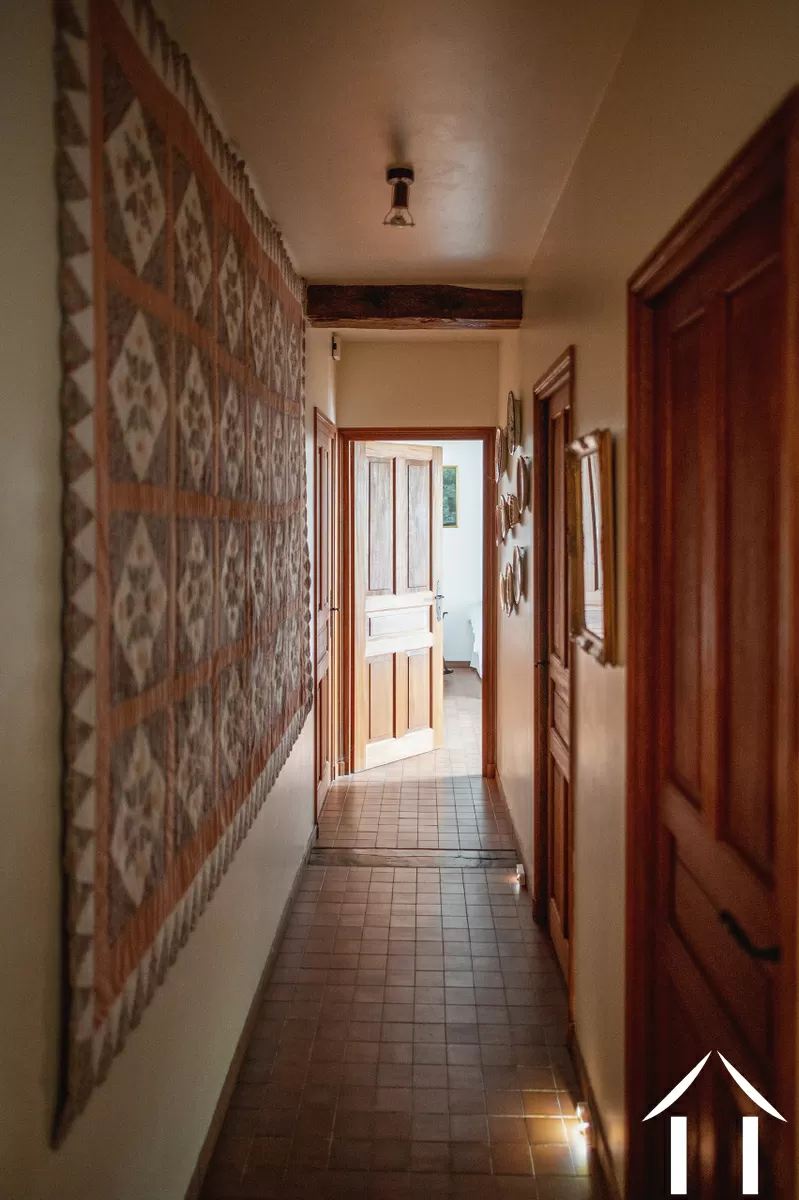 1er étahe, le couloir1er étage, le couloir