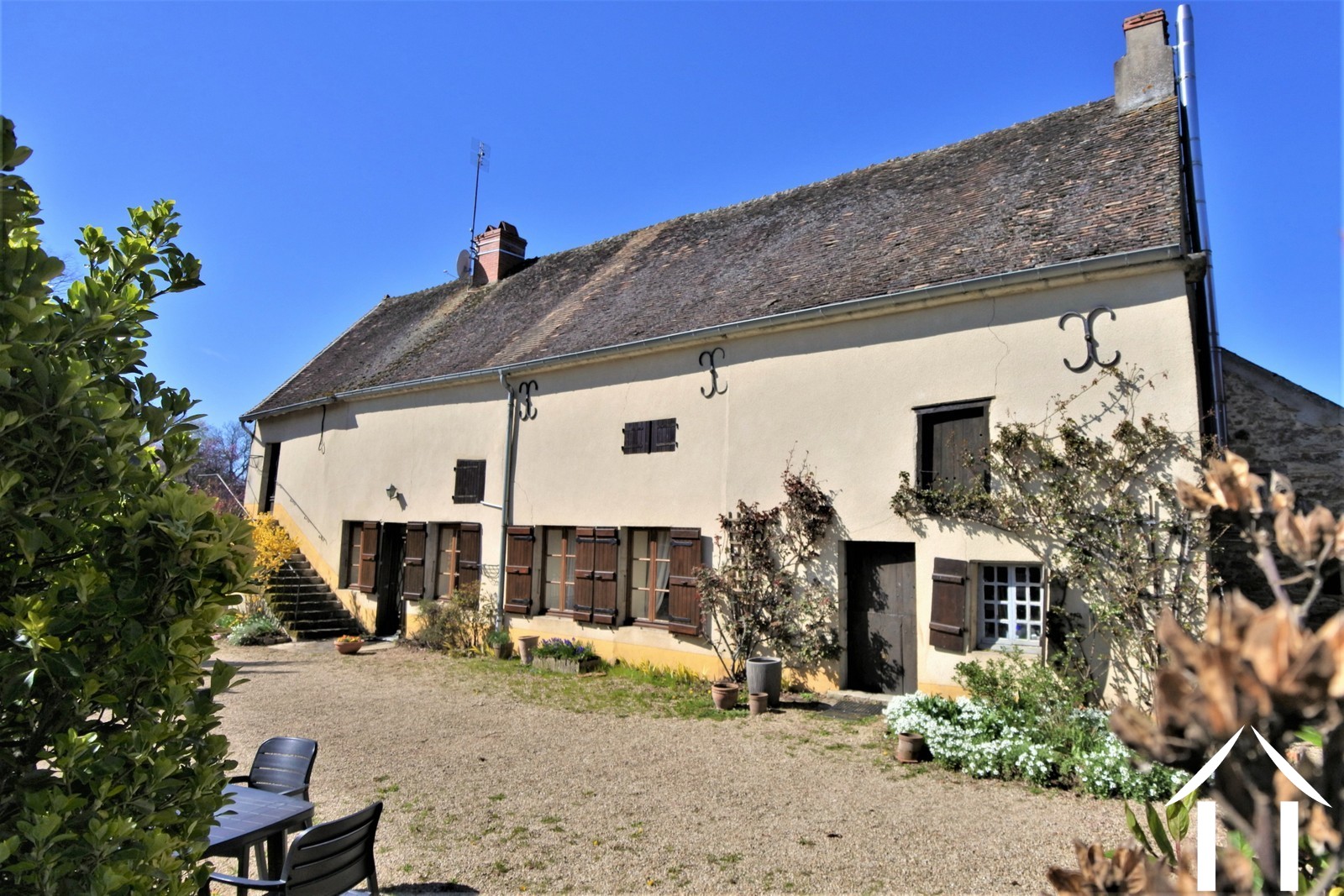 Woonhuis te koop chevagny sur guye, bourgogne, JP5409S Afbeelding - 1