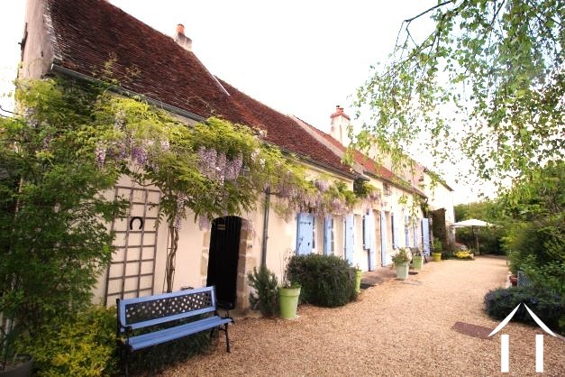 Woonhuis te koop varzy, bourgogne, LB5507N Afbeelding - 1