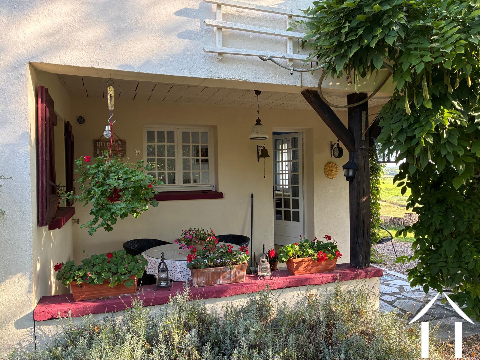 Woonhuis te koop la grande verriere, bourgogne, cvh5627 Afbeelding - 16