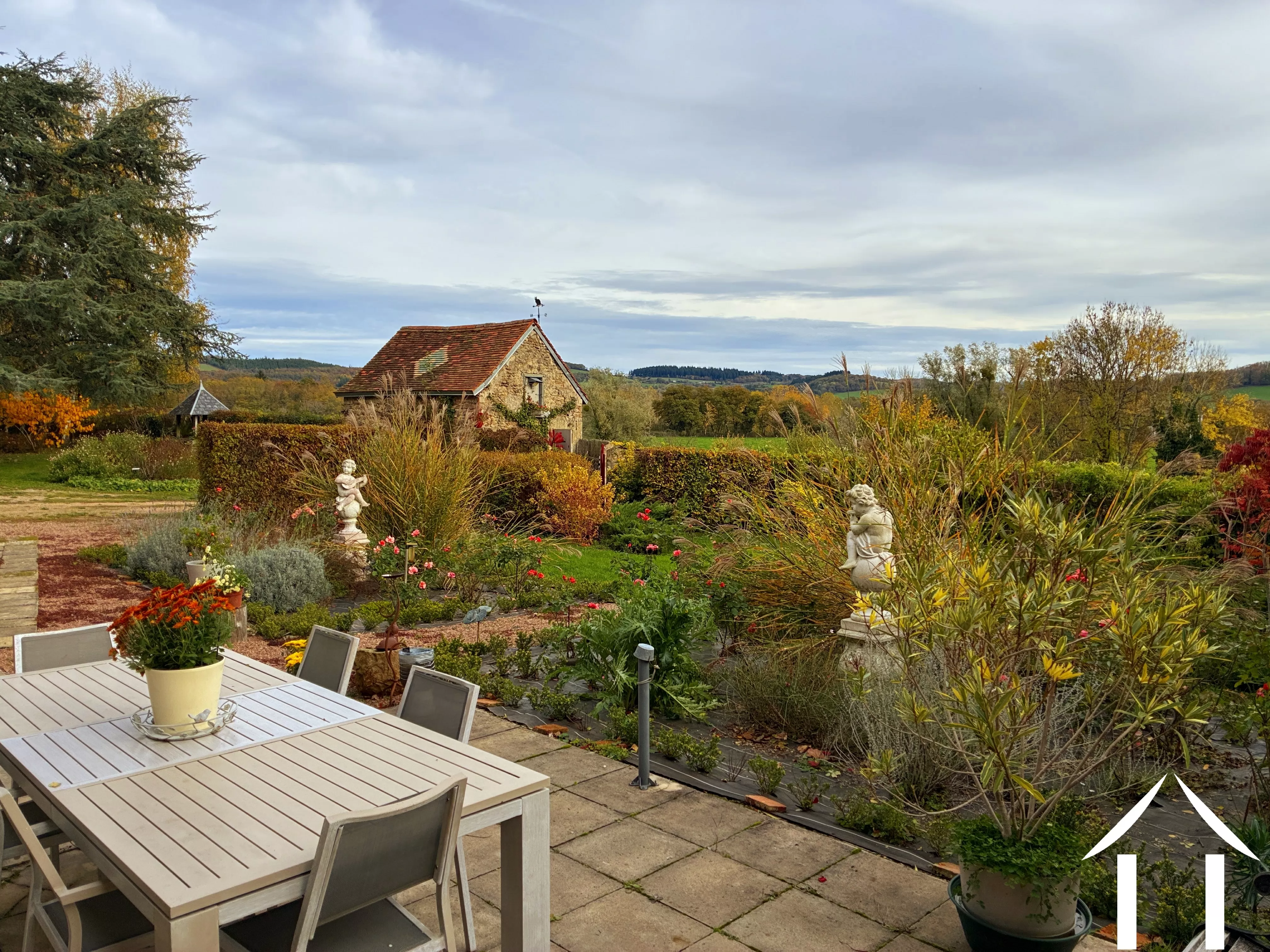 Woonhuis te koop sermages, bourgogne, cvh5636 Afbeelding - 2