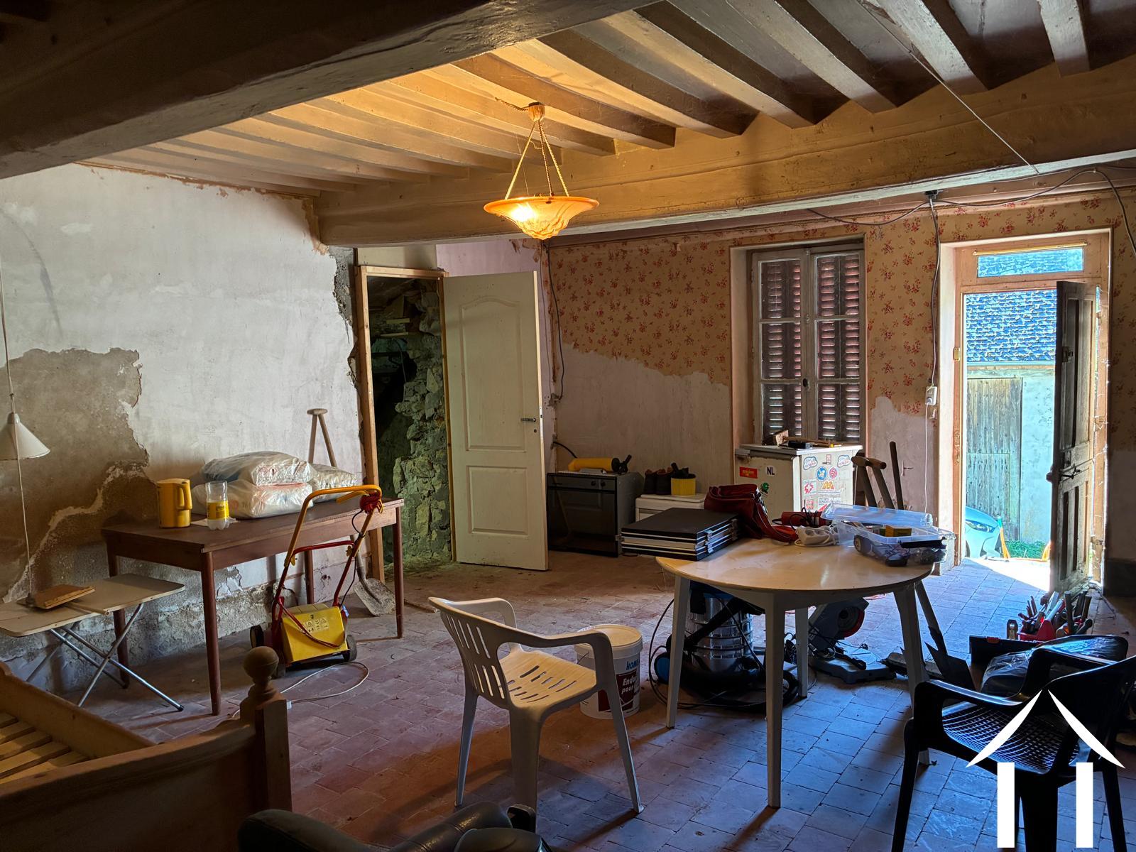 Woonhuis te koop anost, bourgogne, cvh5633 Afbeelding - 3