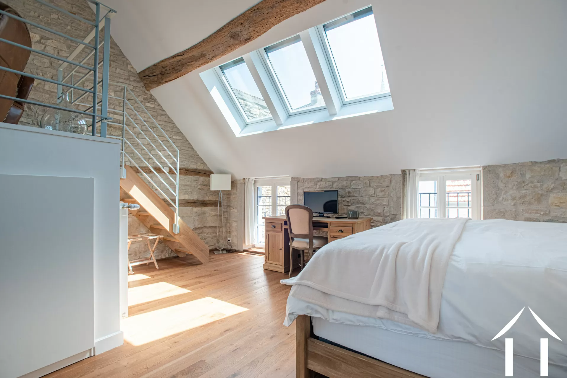 Hoofdslaapkamer in het hoofdgebouw