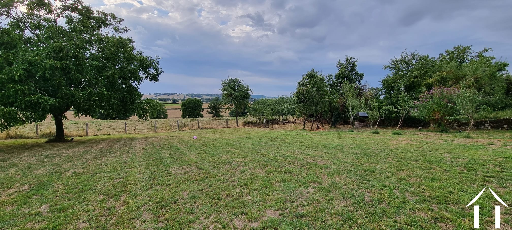 Woonhuis te koop corbigny, bourgogne, cvh5643 Afbeelding - 2