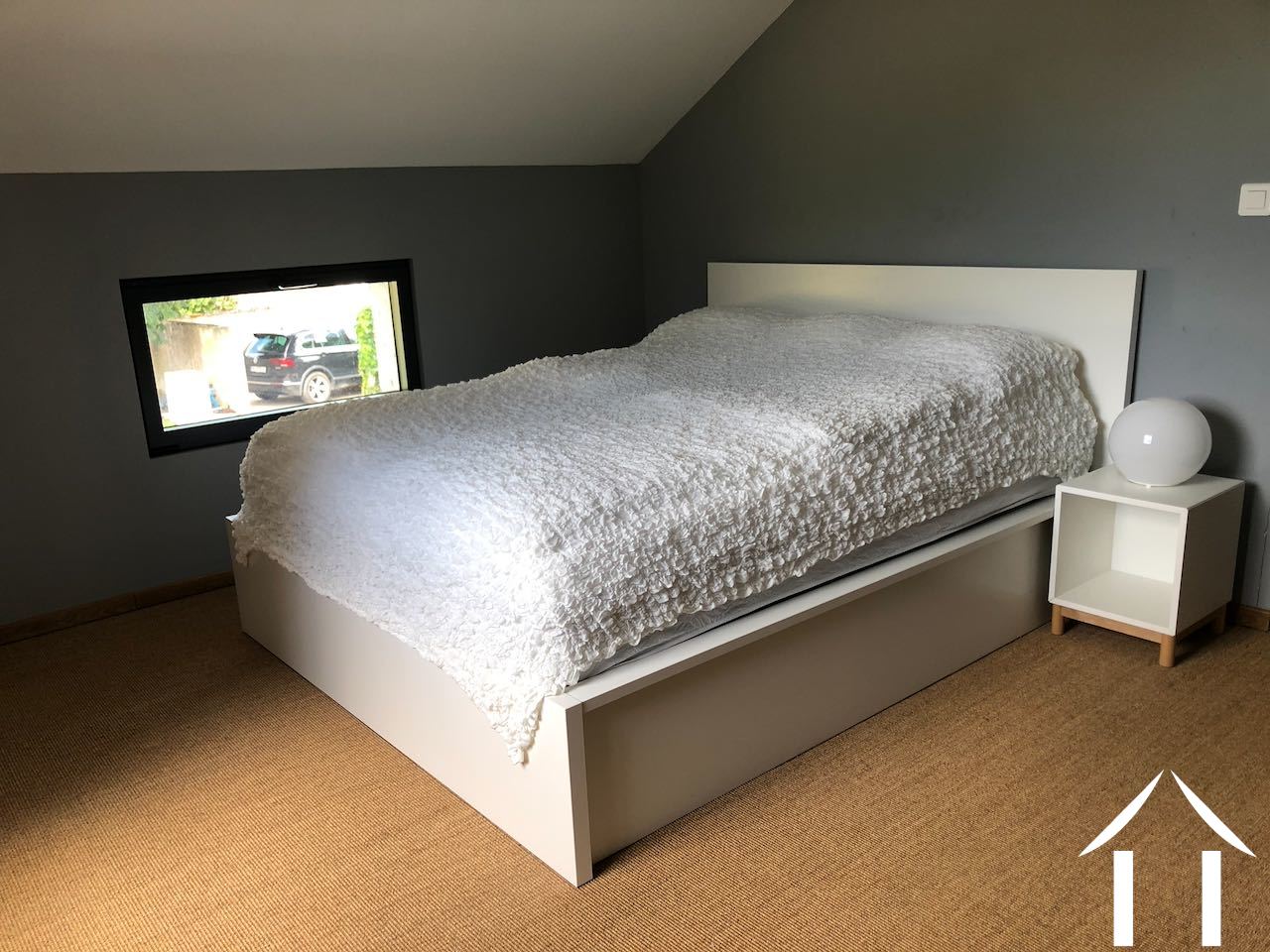 Slaapkamer 1 en suite met douchekamer