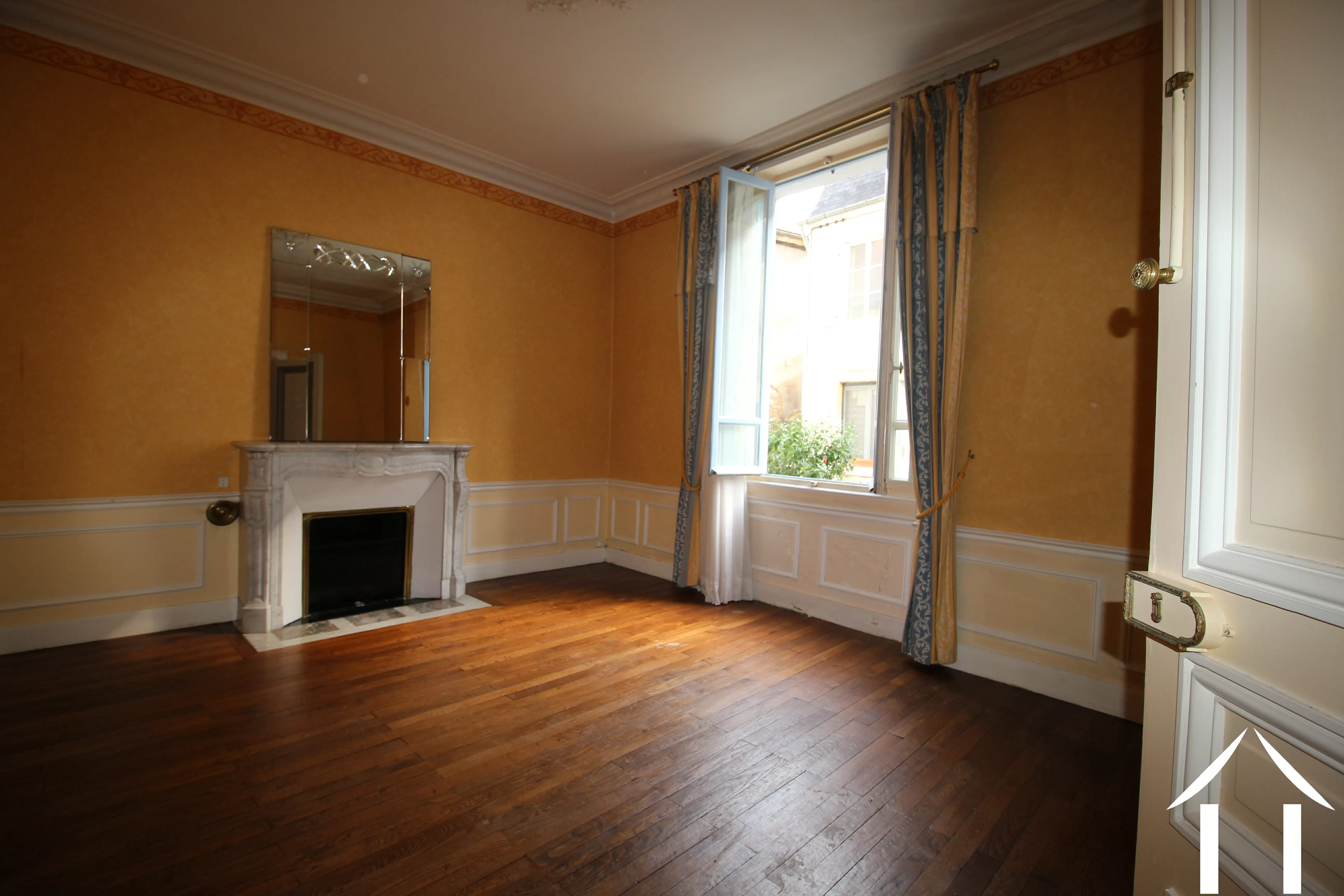 Woonhuis te koop la charite sur loire, bourgogne, LB5667N Afbeelding - 6