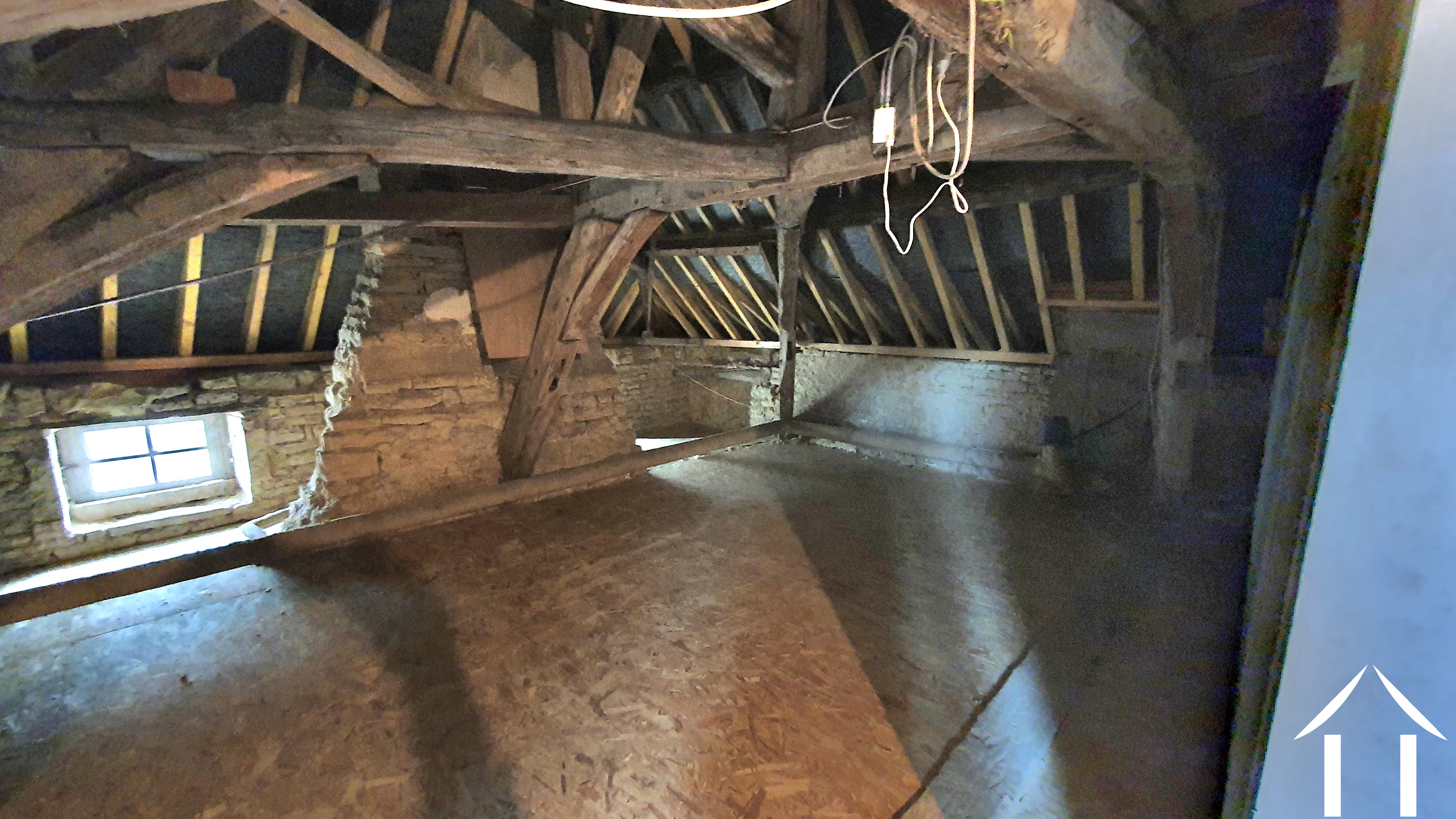 Woonhuis te koop ancy le franc, bourgogne, ben5648H Afbeelding - 18