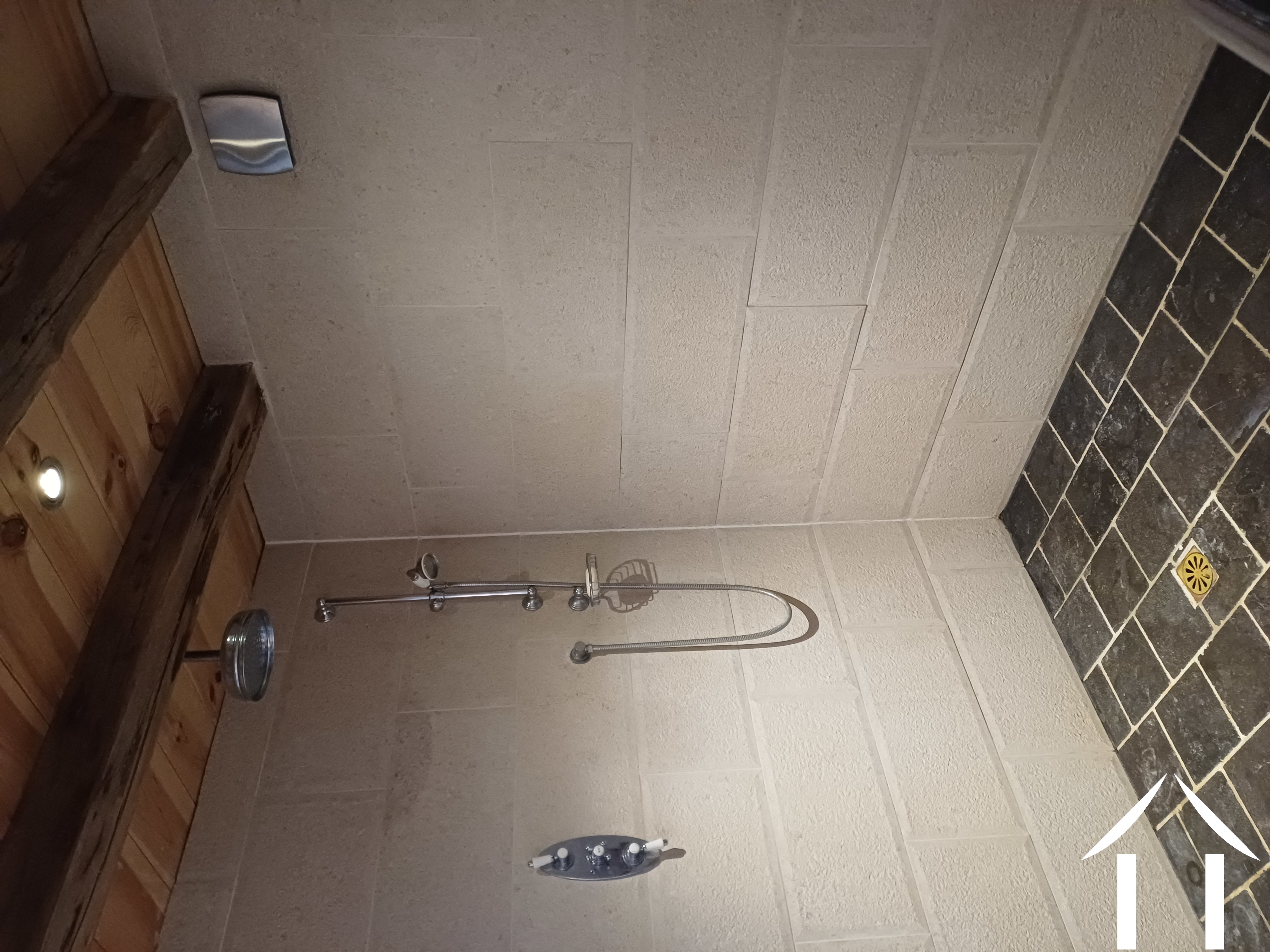 Woonhuis te koop menessaire, bourgogne, cvh5689 Afbeelding - 16