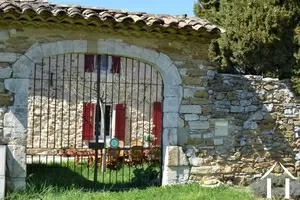 Authentiek stenen huis  te koop apt, provence-alpen-côte d'azur, 11-2164 Afbeelding - 2