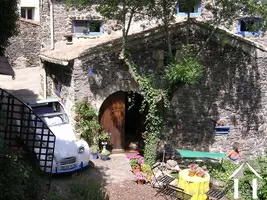 Authentiek stenen huis  te koop pezenes les mines, languedoc-roussillon, 11-2385 Afbeelding - 1