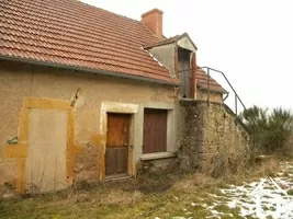 Dorpshuis te koop issy l eveque, bourgogne, TD7910LZ Afbeelding - 1