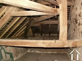 Boven de schuur